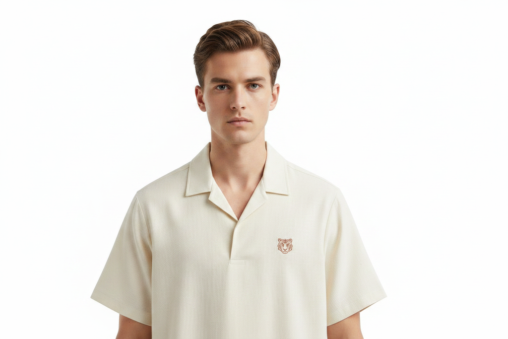 Cream Tiger Polo – Model